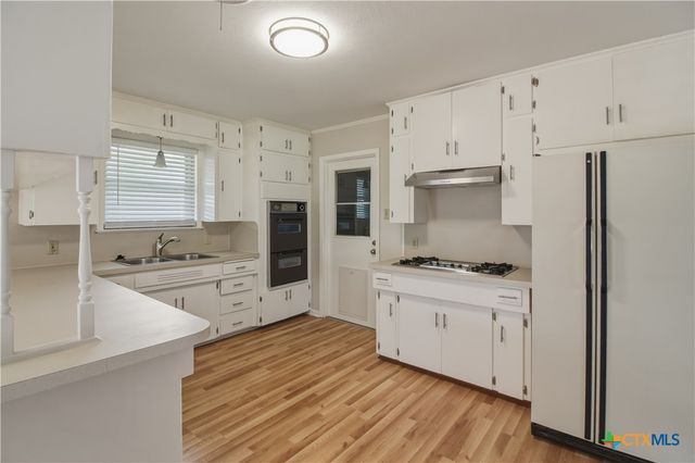 2410 Robin Road, Temple, TX 76502