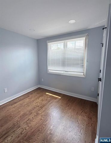 8 Essex Street, Nutley, NJ 07110