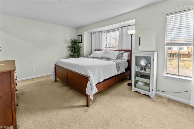 3909 Wyckoff DR, Virginia Beach, VA 23452