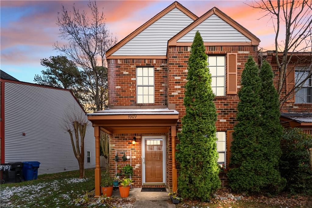3909 Wyckoff DR, Virginia Beach, VA 23452