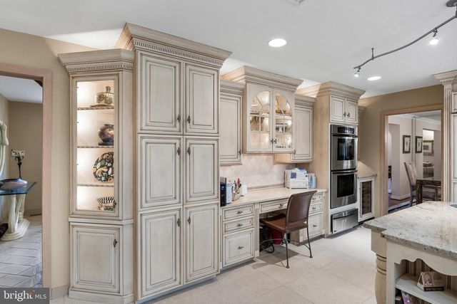 21 TEAK CT, Cherry Hill, NJ 08003