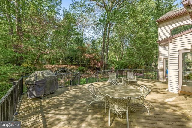 21 TEAK CT, Cherry Hill, NJ 08003