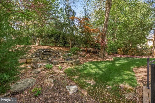 21 TEAK CT, Cherry Hill, NJ 08003