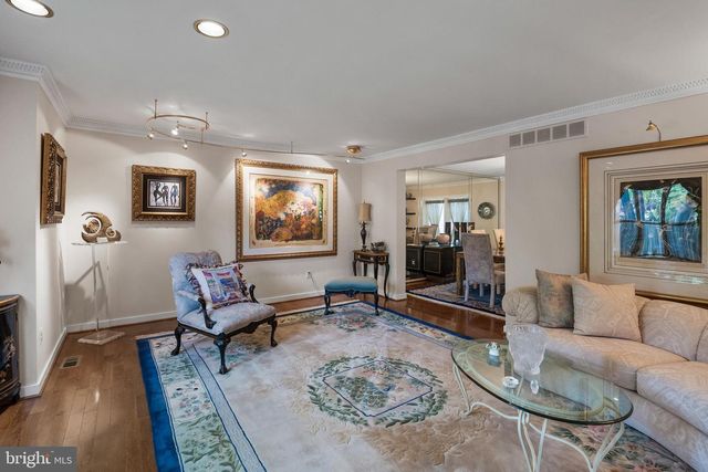 21 TEAK CT, Cherry Hill, NJ 08003