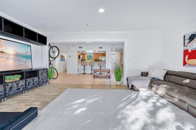 3246 INVERNESS COURT, Orlando, FL 32806