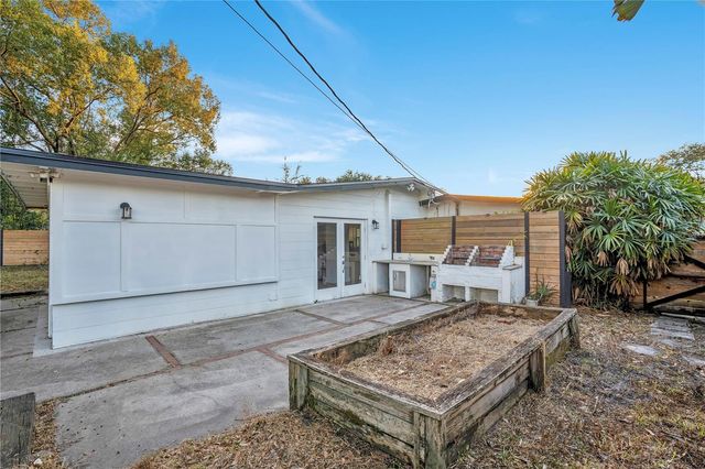 3246 INVERNESS COURT, Orlando, FL 32806