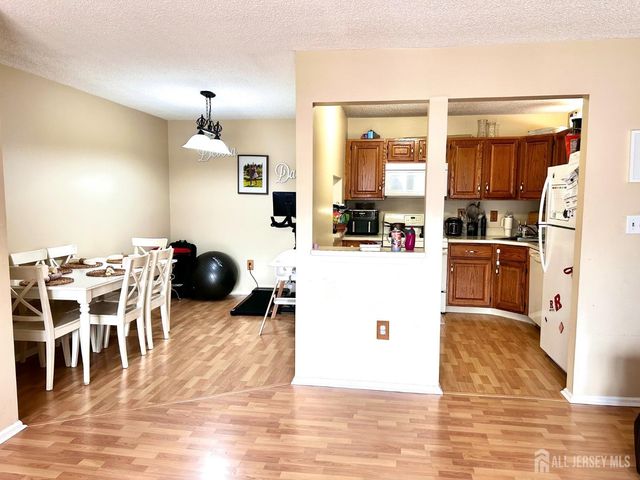 465 Northam Drive, North Brunswick, NJ 08902