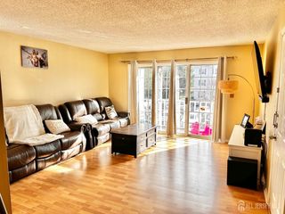 465 Northam Drive, North Brunswick, NJ 08902