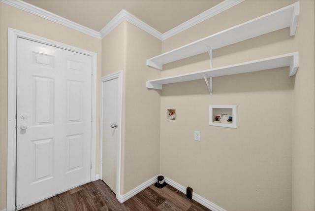 1209 County Road 214, Venus, TX 76084