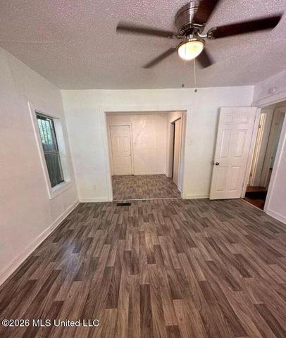 4328 Whitehall Avenue, Jackson, MS 39209