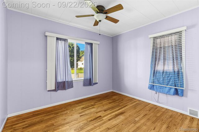 4609 Pengelly Road, Flint, MI 48507
