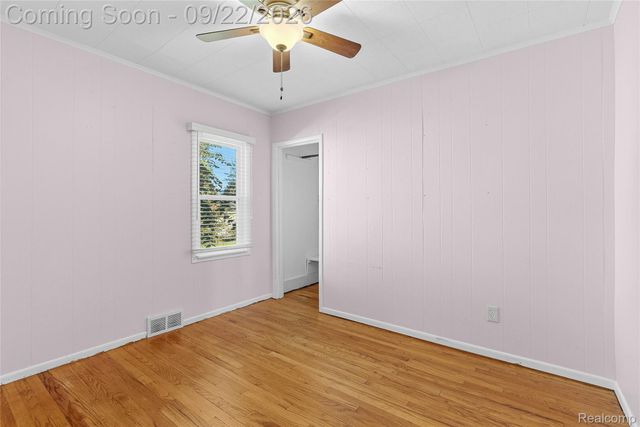 4609 Pengelly Road, Flint, MI 48507