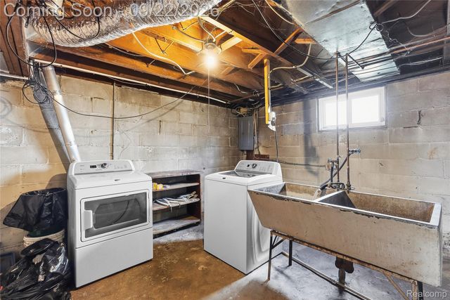 4609 Pengelly Road, Flint, MI 48507
