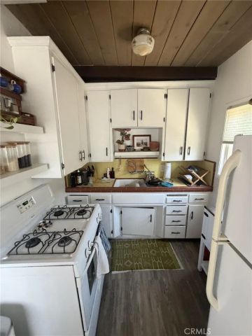 1546 Muir, San Diego, CA 92107