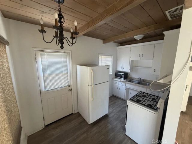 1546 Muir, San Diego, CA 92107