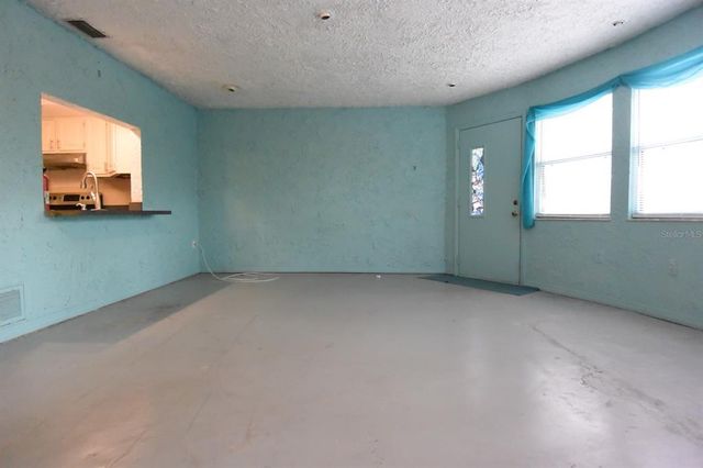 8568 HEATHER BOULEVARD, Weeki Wachee, FL 34613