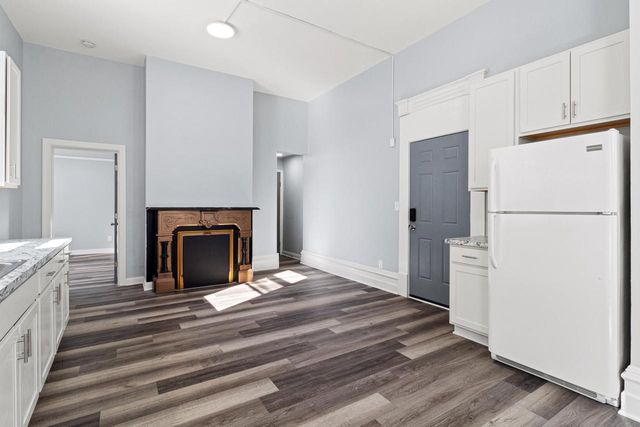 920 Main STREET, Racine, WI 53403