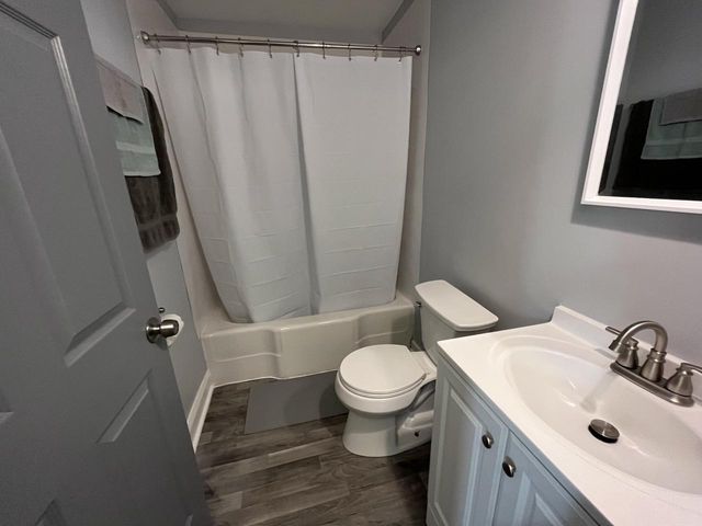 920 Main STREET, Racine, WI 53403