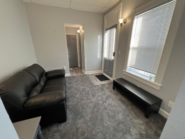 920 Main STREET, Racine, WI 53403