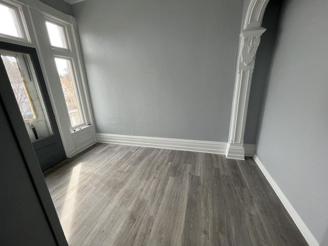 920 Main STREET, Racine, WI 53403