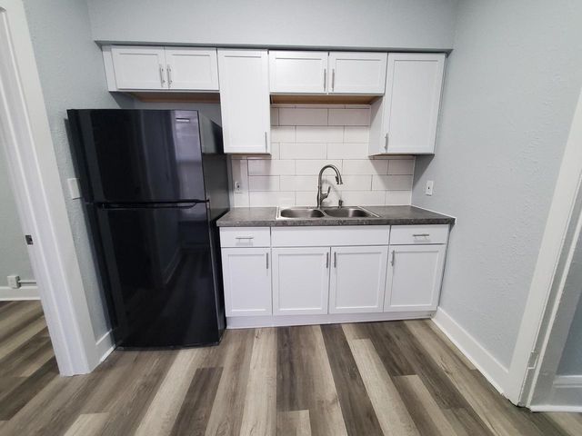 920 Main STREET, Racine, WI 53403