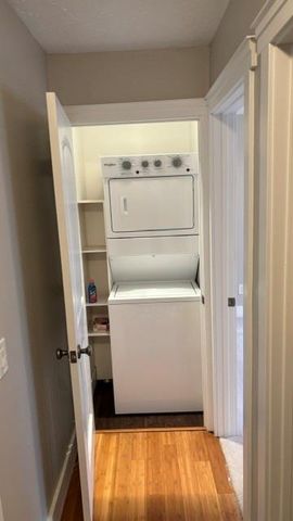 2198 Winding Creek Lane SW, Marietta, GA 30064