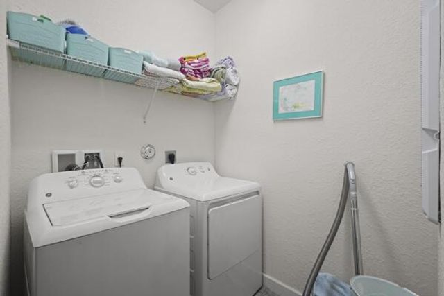 12500 NW Stanis Lane, Port St. Lucie, FL 34987