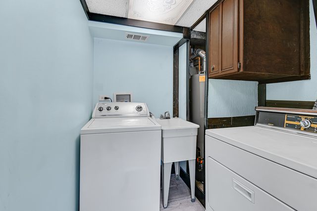 12210 S Harding Avenue, Alsip, IL 60803