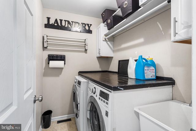 767 HUNTER DR, Pennsburg, PA 18073