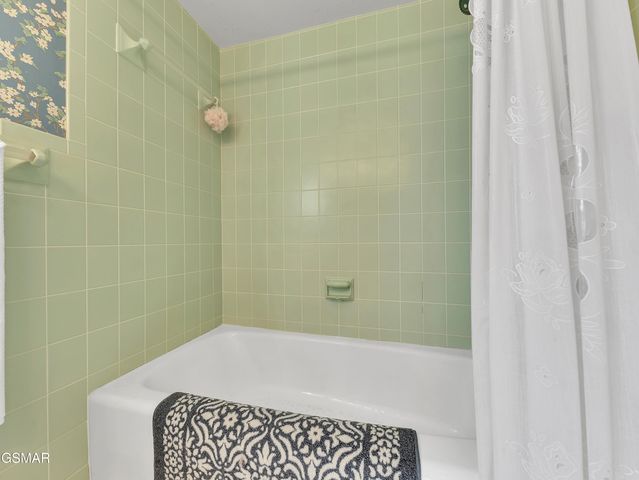 1824 Oriole Road, Gatlinburg, TN 37738