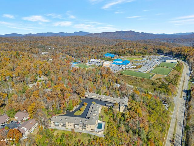 1824 Oriole Road, Gatlinburg, TN 37738