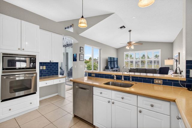 11440 Sea Grass Circle, Boca Raton, FL 33498