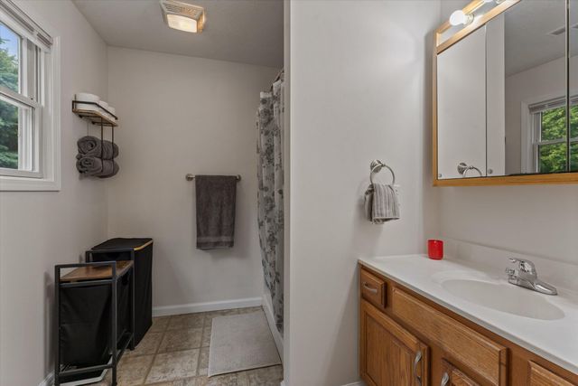 22710 Diamond Cove Street, Lagrange Twp, MI 49031