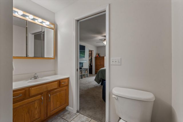 22710 Diamond Cove Street, Lagrange Twp, MI 49031
