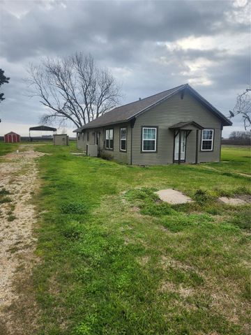 5387 S Fm 441 Road, Louise, TX 77455