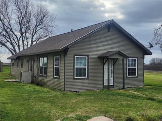 5387 S Fm 441 Road, Louise, TX 77455