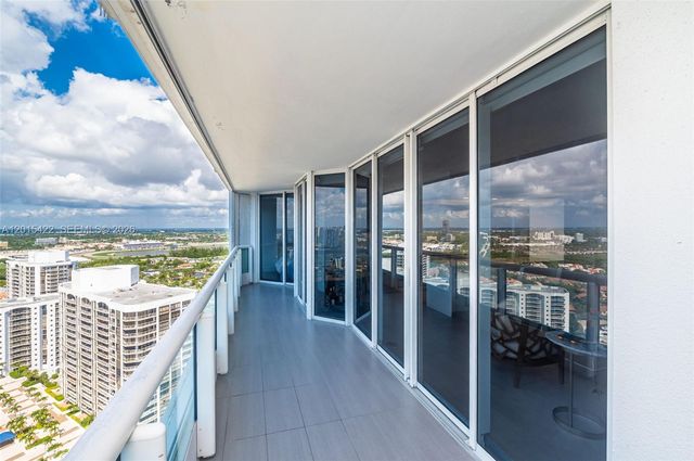 21205 Yacht Club Dr 3107, Aventura, FL 33180