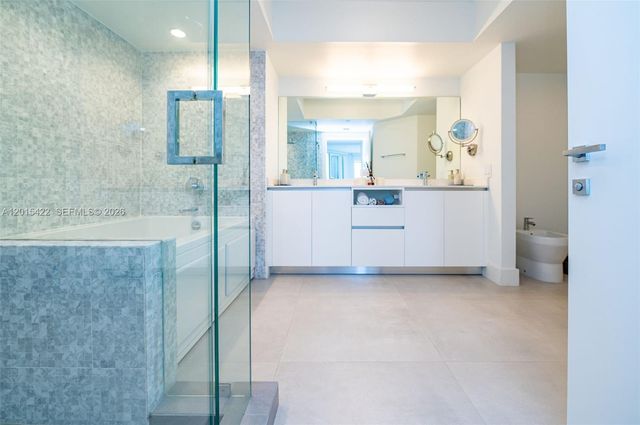21205 Yacht Club Dr 3107, Aventura, FL 33180