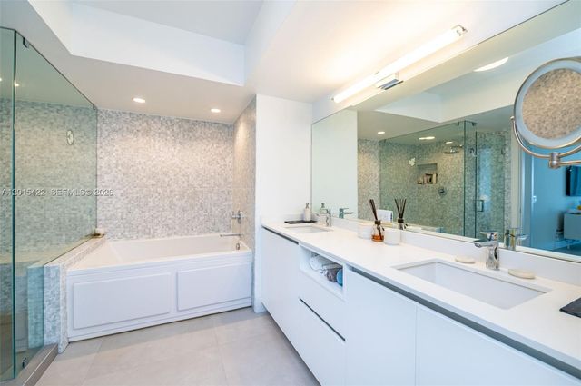 21205 Yacht Club Dr 3107, Aventura, FL 33180