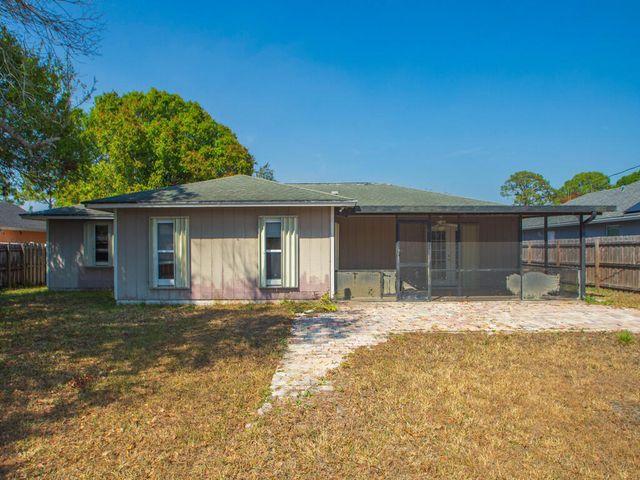 502 NW Goldcoast Avenue, Port St. Lucie, Port St Lucie, FL 34983