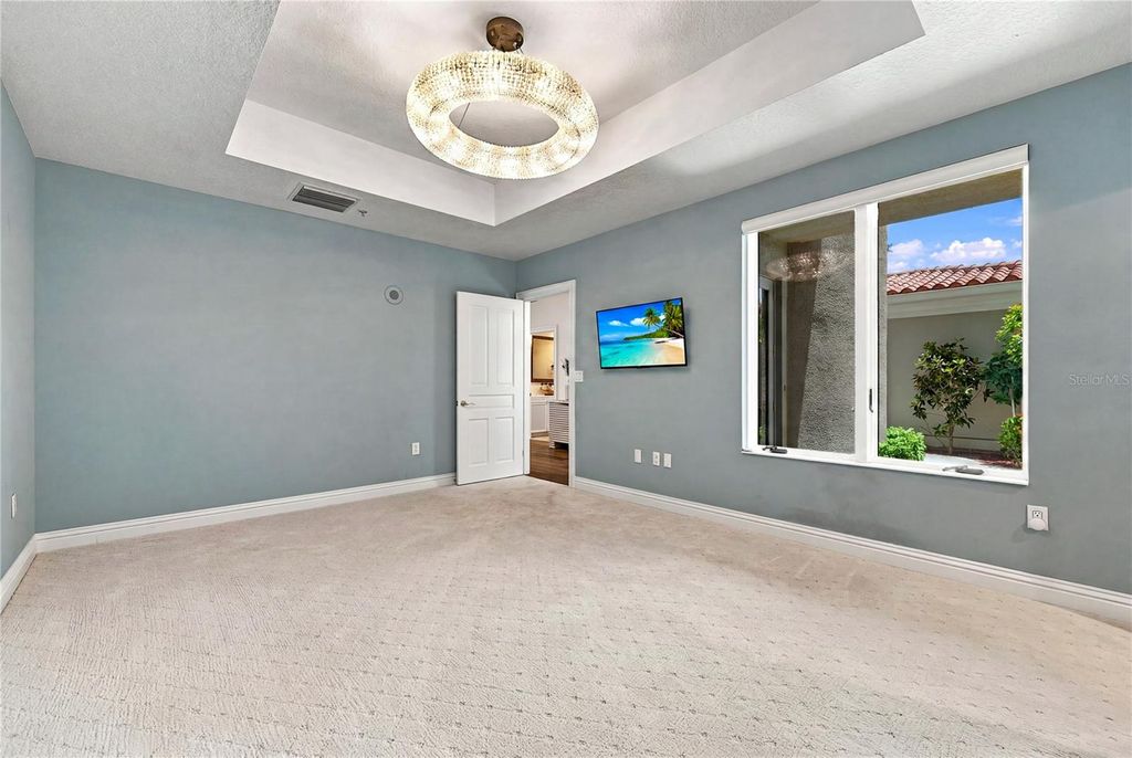 Image 30 of property listing at 3507 BAYSHORE BOULEVARD 102, Tampa, FL 33629