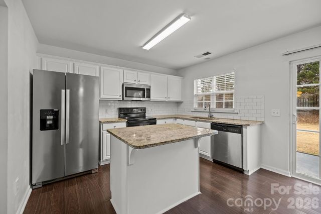 6816 Southbrook Drive, Charlotte, NC 28277