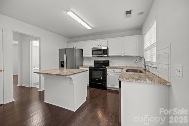 6816 Southbrook Drive, Charlotte, NC 28277