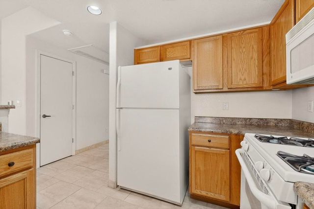 6800 Vista Del Norte Road NE 1711, Albuquerque, NM 87113