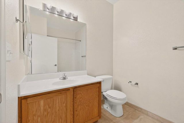 6800 Vista Del Norte Road NE 1711, Albuquerque, NM 87113