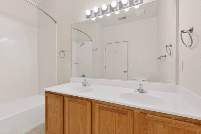 6800 Vista Del Norte Road NE 1711, Albuquerque, NM 87113