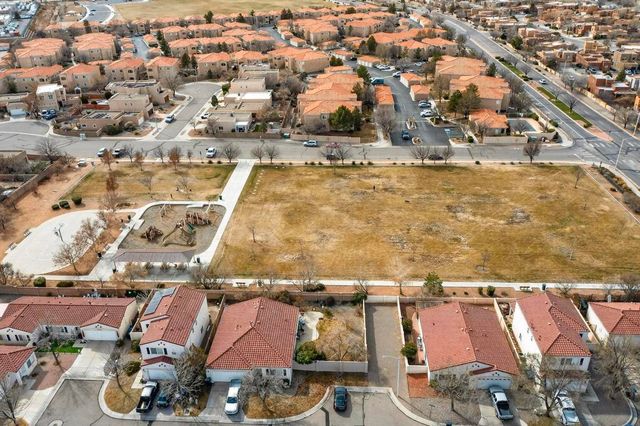 6800 Vista Del Norte Road NE 1711, Albuquerque, NM 87113