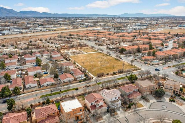 6800 Vista Del Norte Road NE 1711, Albuquerque, NM 87113