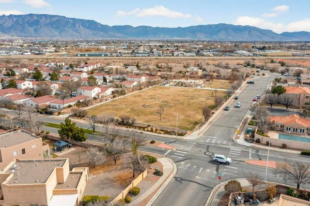 6800 Vista Del Norte Road NE 1711, Albuquerque, NM 87113