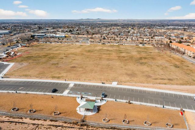 6800 Vista Del Norte Road NE 1711, Albuquerque, NM 87113